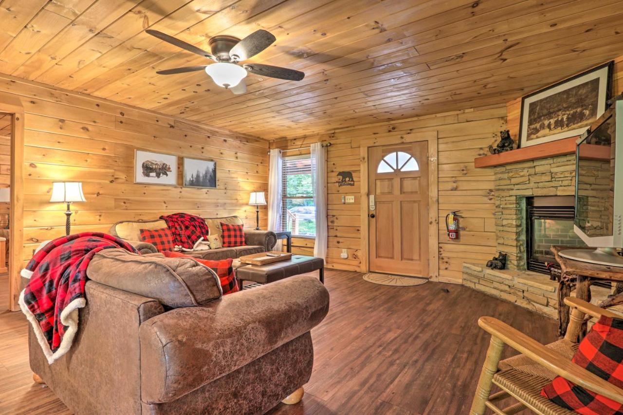 Cabin With Deck And Fireplace Less Than 3 Mi To Dollywood! Пиджен-Фордж Экстерьер фото