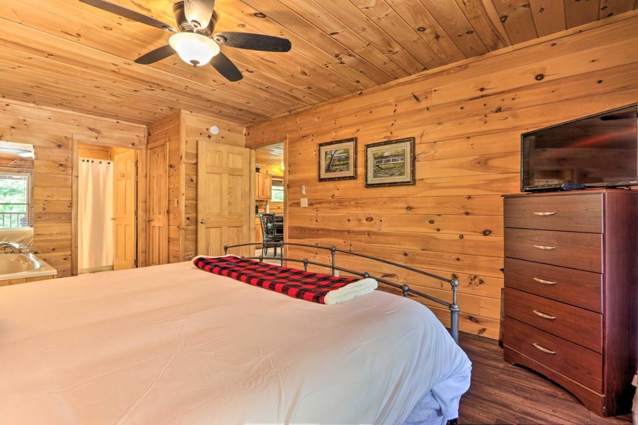Cabin With Deck And Fireplace Less Than 3 Mi To Dollywood! Пиджен-Фордж Экстерьер фото