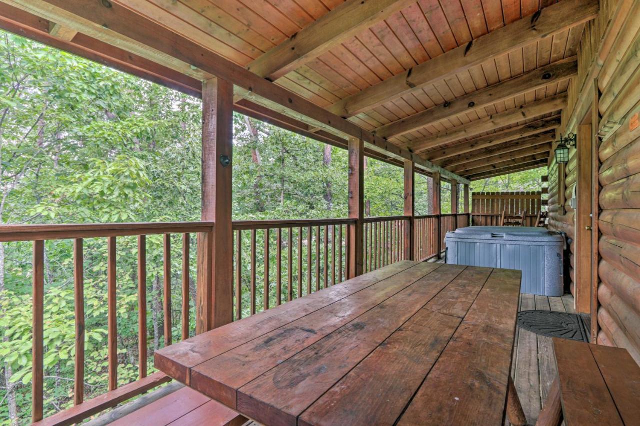 Cabin With Deck And Fireplace Less Than 3 Mi To Dollywood! Пиджен-Фордж Экстерьер фото
