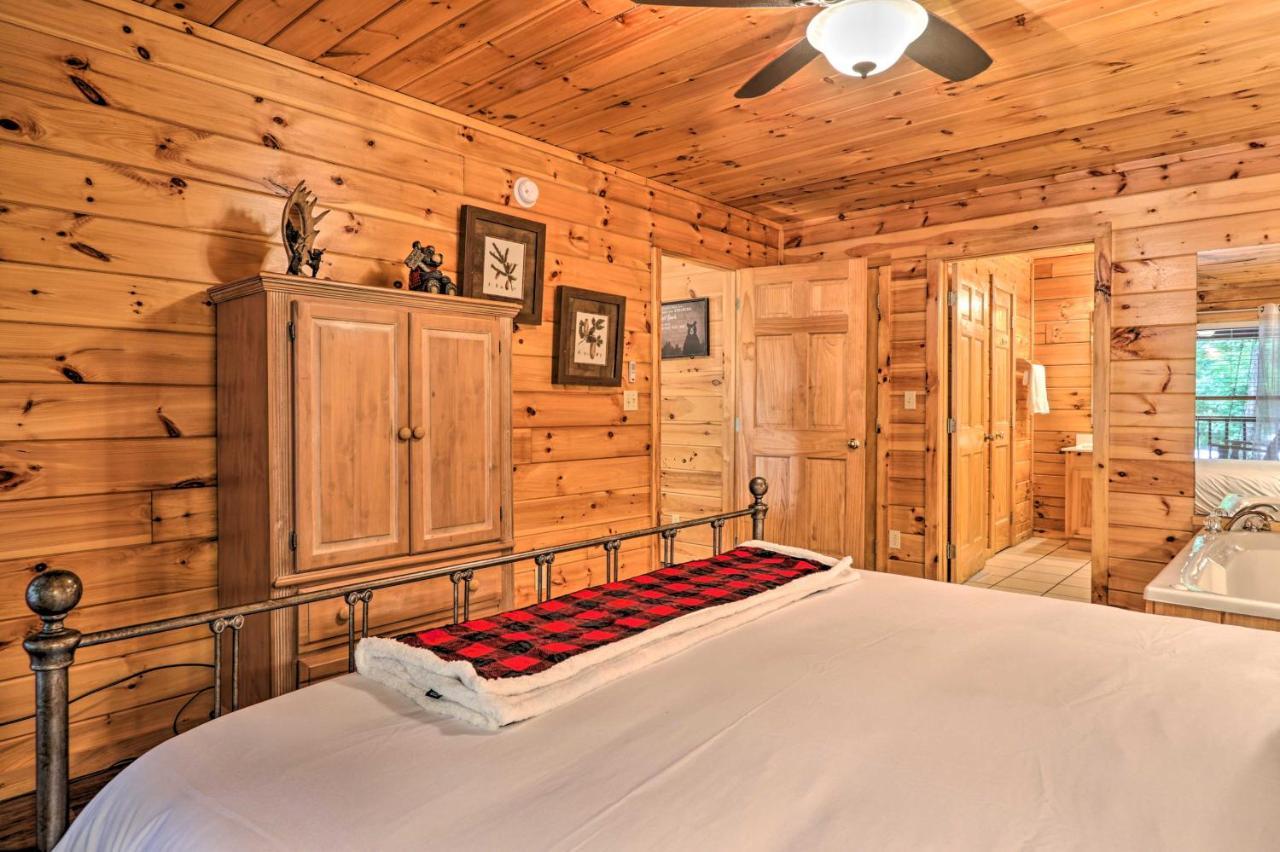 Cabin With Deck And Fireplace Less Than 3 Mi To Dollywood! Пиджен-Фордж Экстерьер фото