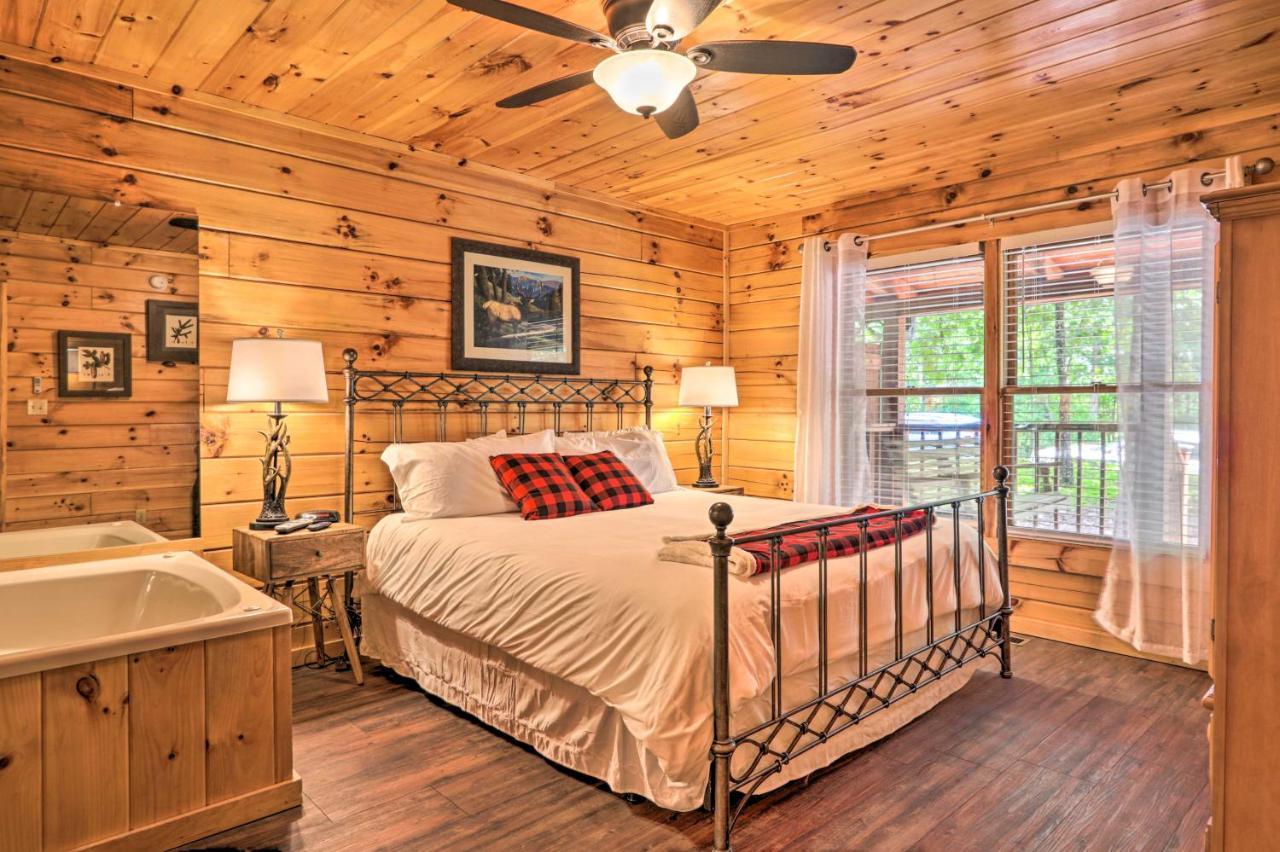 Cabin With Deck And Fireplace Less Than 3 Mi To Dollywood! Пиджен-Фордж Экстерьер фото